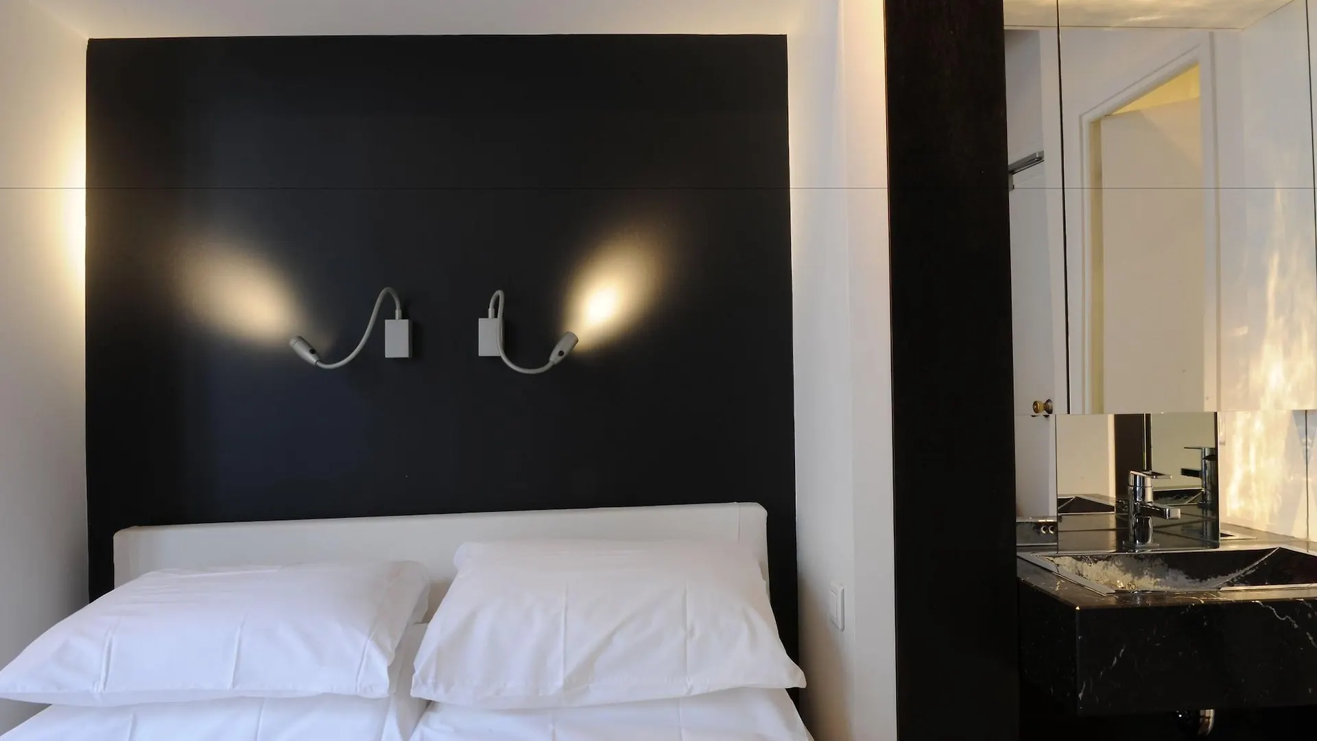 Hotel Boutique De La Place Des Vosges Paris