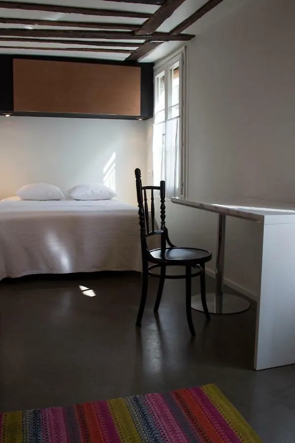 Ξενοδοχείο Boutique De La Place Des Vosges 3*